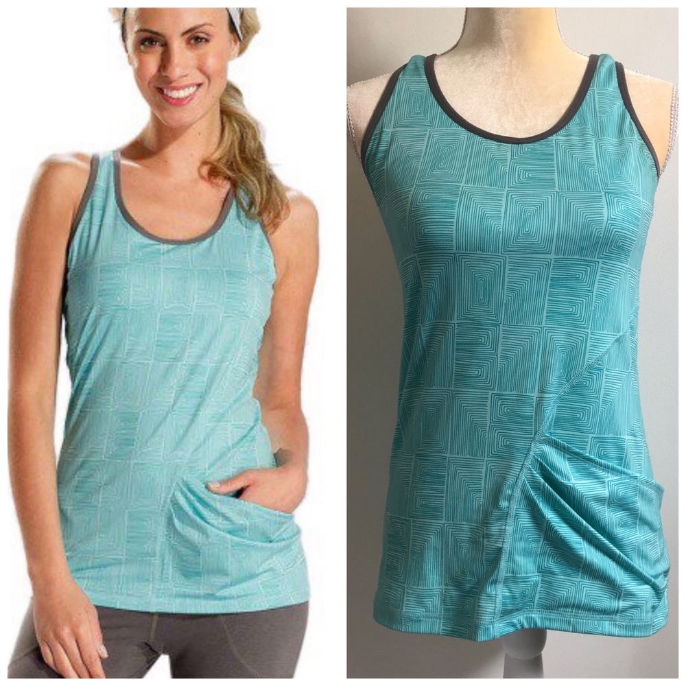 Lolë Guell racer back tank top with pockets